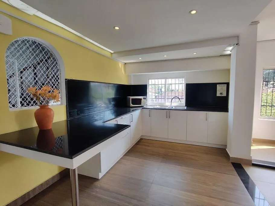 Apartment In Negombo Near Beach