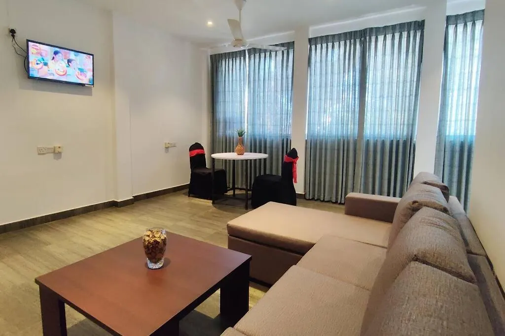 Apartment In Negombo Near Beach 0*,