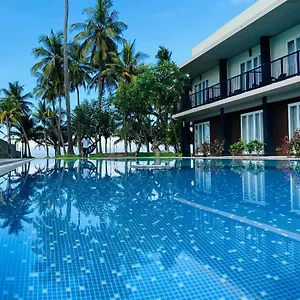 Golden Star Hotel